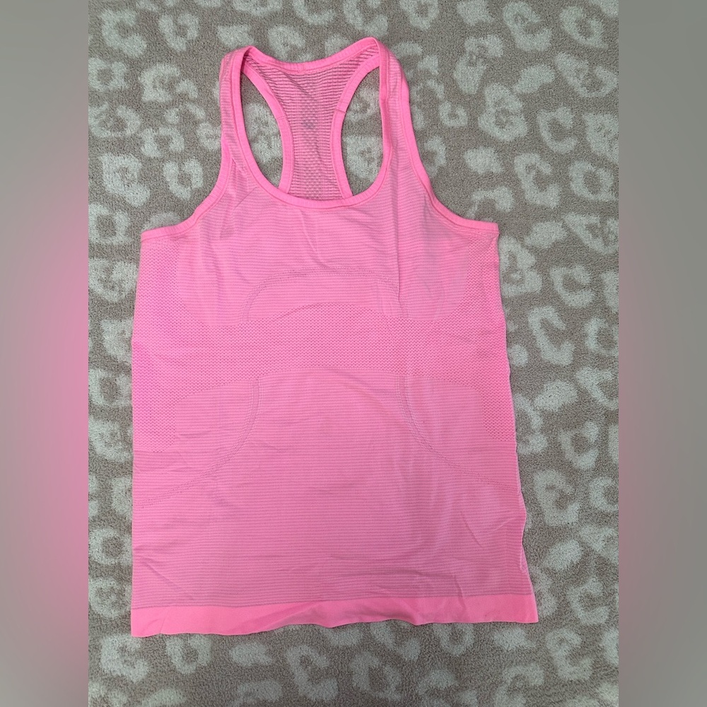 Lululemon Women's Pink Mesh Tank Top size 8